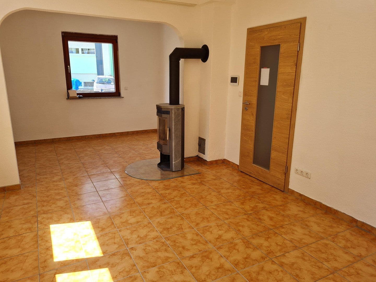 Pronájem domu 180 m², pozemek 500 m², Gelnhausen, Hessen Pronájem domu 180 m², pozemek 500 m², Gelnhausen, Hessen