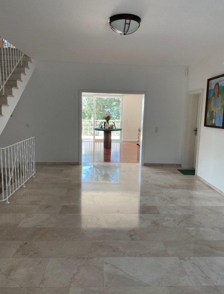 Prodej domu 280 m², pozemek 1.166 m², Stolberg, Severní Porýní-Vestfálsko Prodej domu 280 m², pozemek 1.166 m², Stolberg, Severní Porýní-Vestfálsko