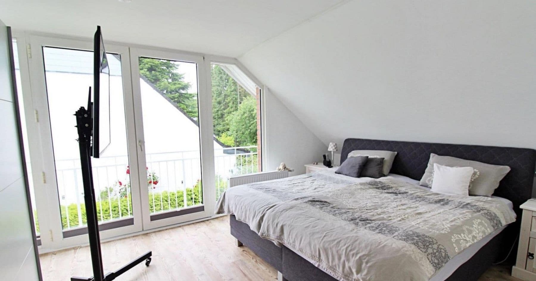 Prodej domu 155 m², pozemek 650 m², Henstedt-Ulzburg, Šlesvicko-Holštýnsko Prodej domu 155 m², pozemek 650 m², Henstedt-Ulzburg, Šlesvicko-Holštýnsko