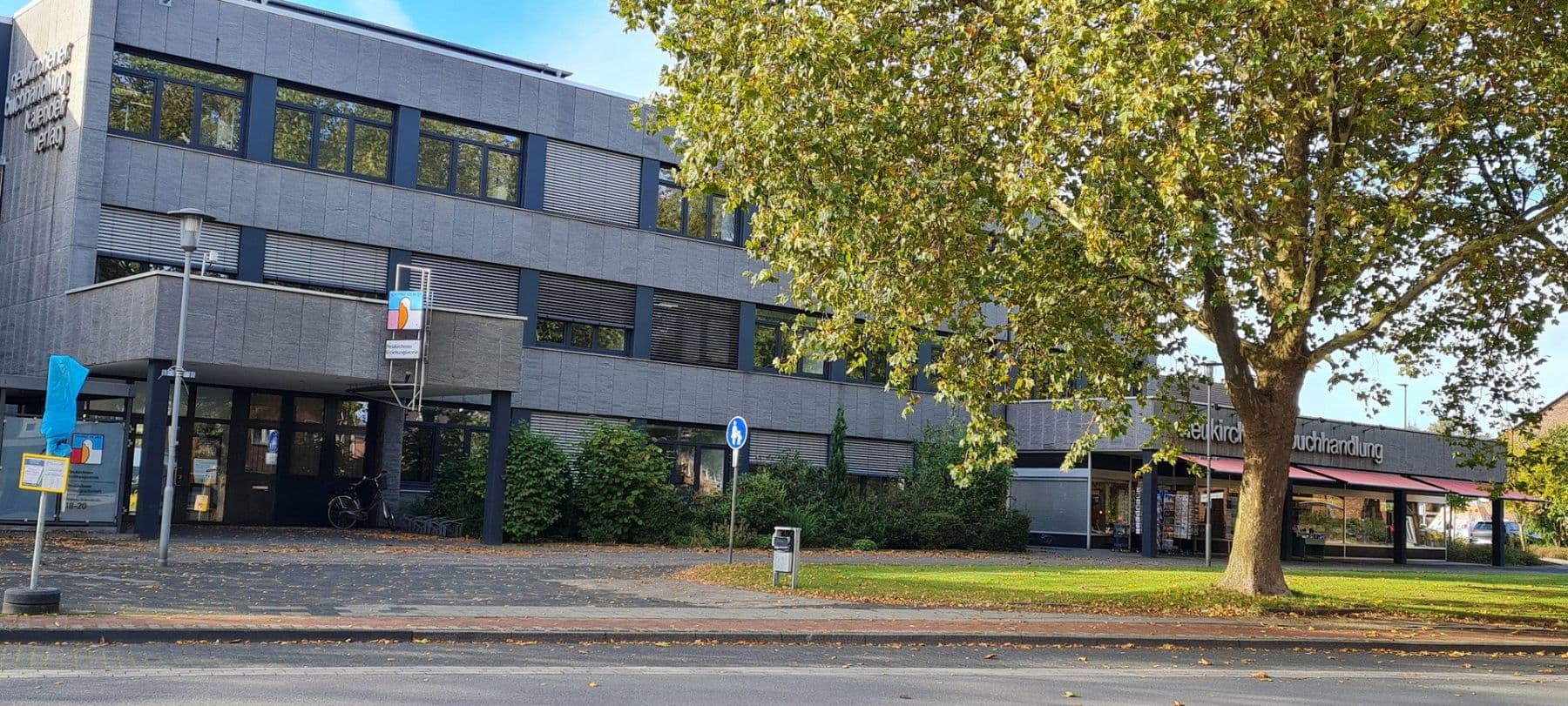 Prodej domu 455 m², pozemek 325 m², Andreas-Bräm-Straße 19, Neukirchen-Vluyn, Severní Porýní-Vestfálsko Prodej domu 455 m², pozemek 325 m², Andreas-Bräm-Straße 19, Neukirchen-Vluyn, Severní Porýní-Vestfálsko