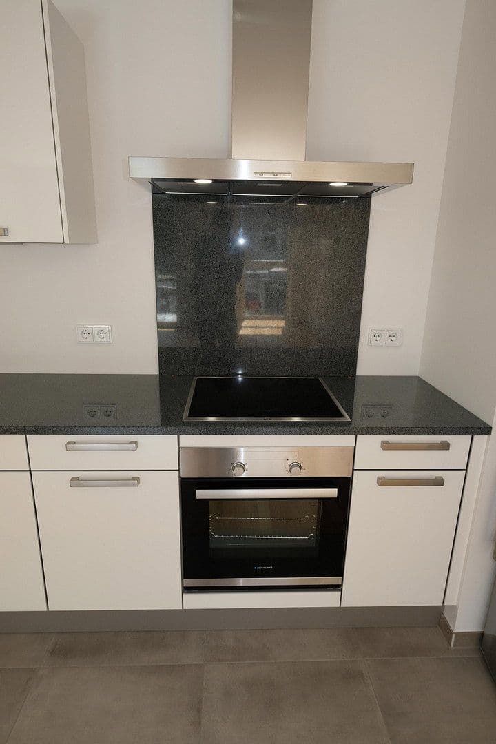 Pronájem bytu 2+1 61 m², Seilerstraße 7, Frankfurt am Main, Hessen Pronájem bytu 2+1 61 m², Seilerstraße 7, Frankfurt am Main, Hessen