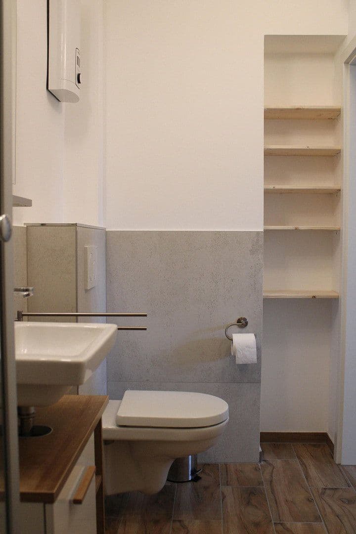 Pronájem bytu 2+1 41 m², Martin-Kirchner-Straße 8, Mainz, Porýní-Falc Pronájem bytu 2+1 41 m², Martin-Kirchner-Straße 8, Mainz, Porýní-Falc