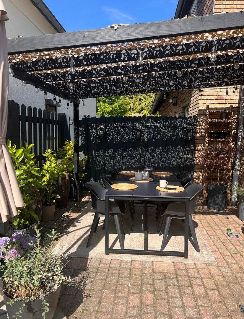 Pronájem domu 100 m², pozemek 160 m², Bödingerstr 27, Köln, Severní Porýní-Vestfálsko Pronájem domu 100 m², pozemek 160 m², Bödingerstr 27, Köln, Severní Porýní-Vestfálsko