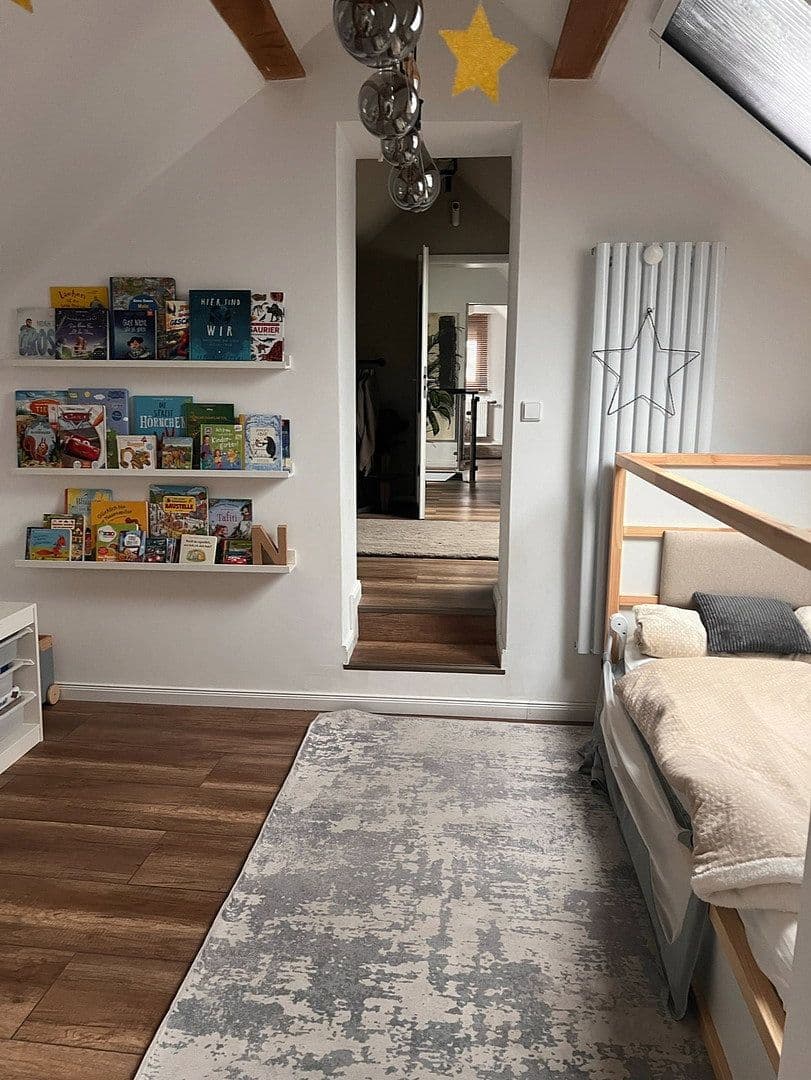 Pronájem domu 100 m², pozemek 160 m², Bödingerstr 27, Köln, Severní Porýní-Vestfálsko Pronájem domu 100 m², pozemek 160 m², Bödingerstr 27, Köln, Severní Porýní-Vestfálsko