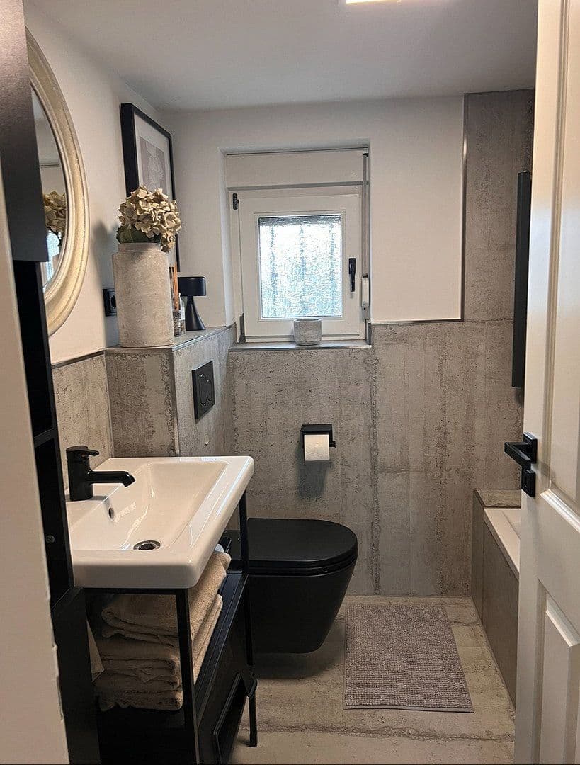 Pronájem domu 100 m², pozemek 160 m², Bödingerstr 27, Köln, Severní Porýní-Vestfálsko Pronájem domu 100 m², pozemek 160 m², Bödingerstr 27, Köln, Severní Porýní-Vestfálsko