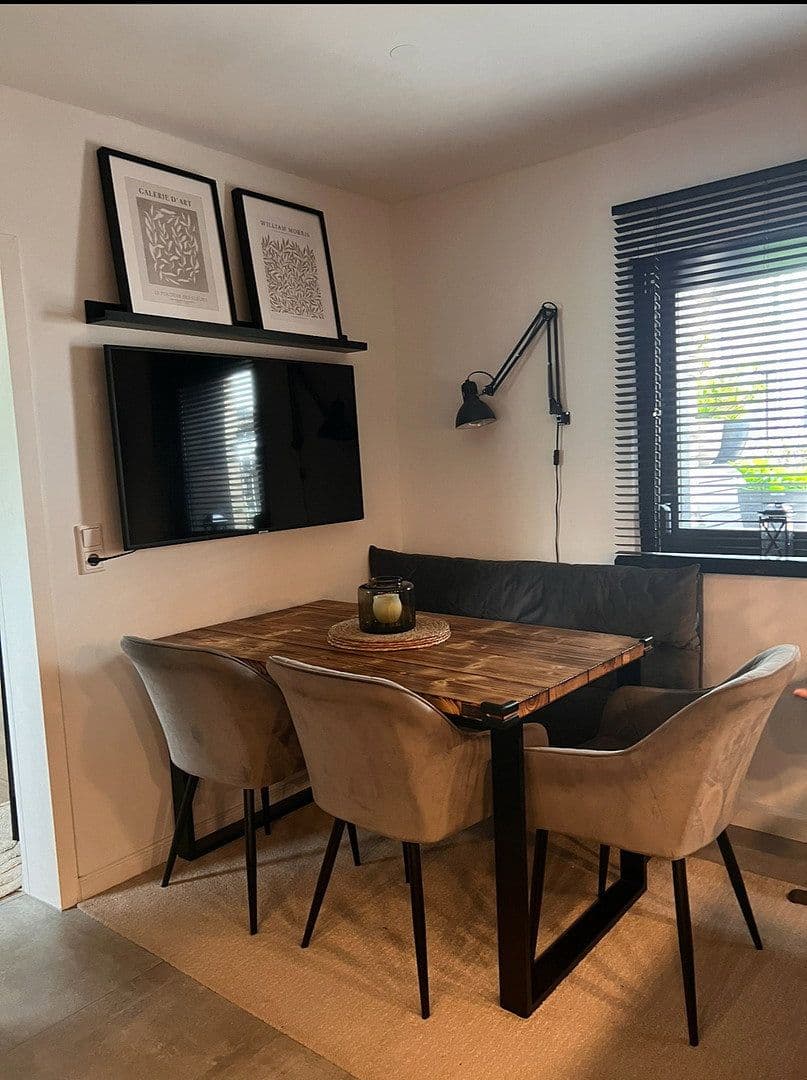 Pronájem domu 100 m², pozemek 160 m², Bödingerstr 27, Köln, Severní Porýní-Vestfálsko Pronájem domu 100 m², pozemek 160 m², Bödingerstr 27, Köln, Severní Porýní-Vestfálsko