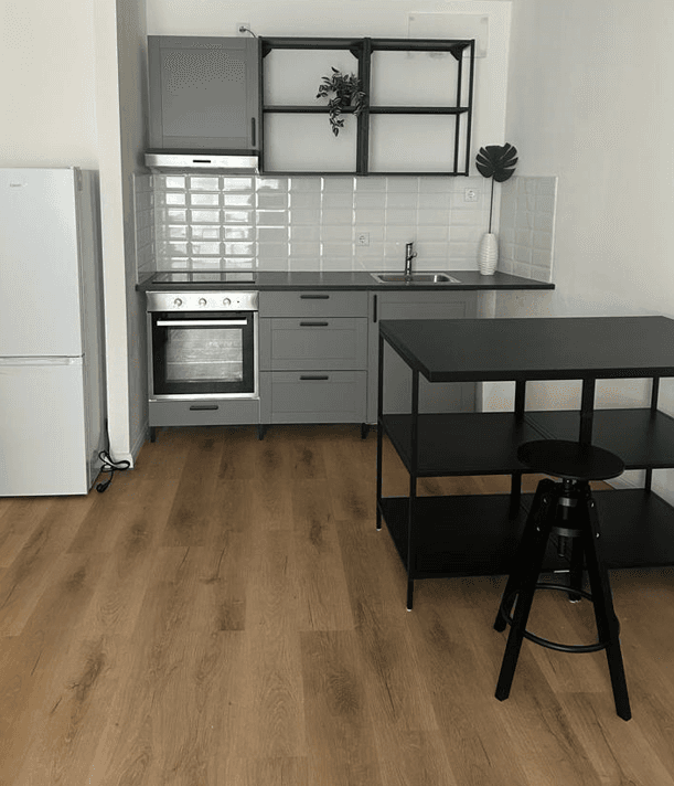 Pronájem bytu 1+1 42 m², Köln, Severní Porýní-Vestfálsko Pronájem bytu 1+1 42 m², Köln, Severní Porýní-Vestfálsko