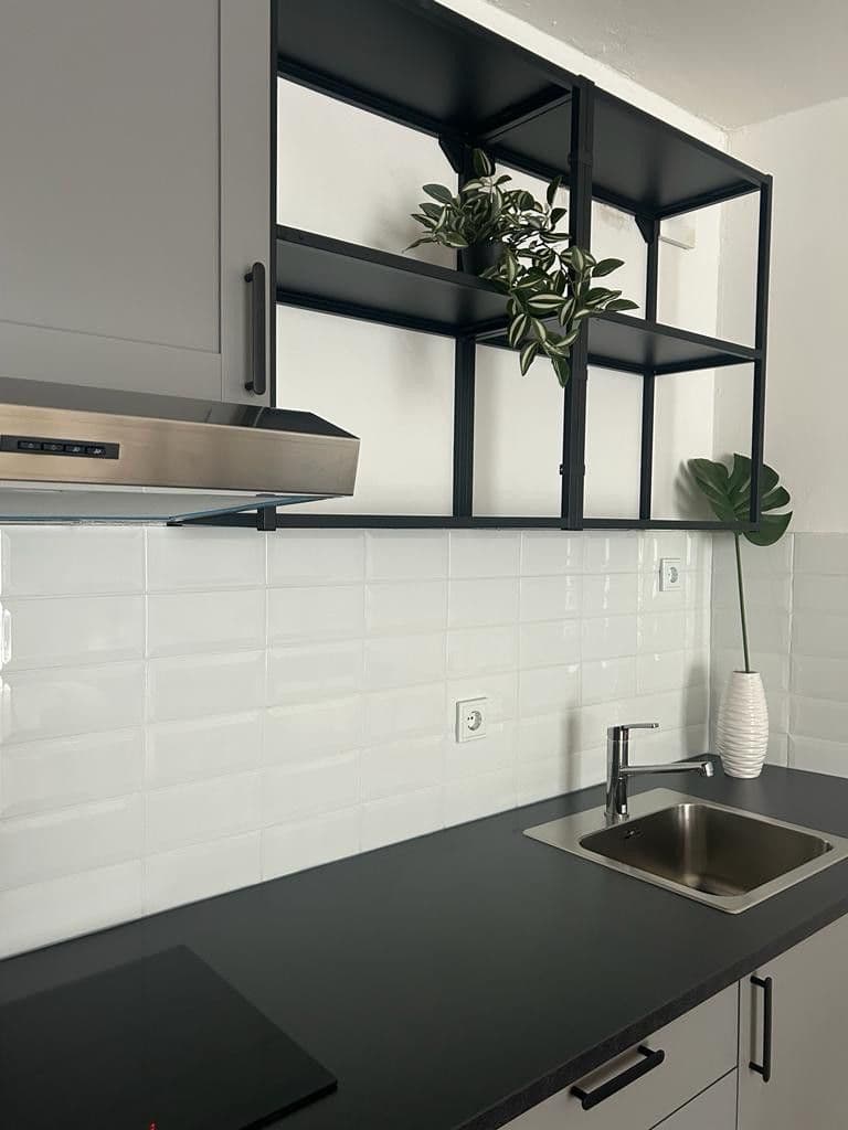 Pronájem bytu 1+1 42 m², Köln, Severní Porýní-Vestfálsko Pronájem bytu 1+1 42 m², Köln, Severní Porýní-Vestfálsko