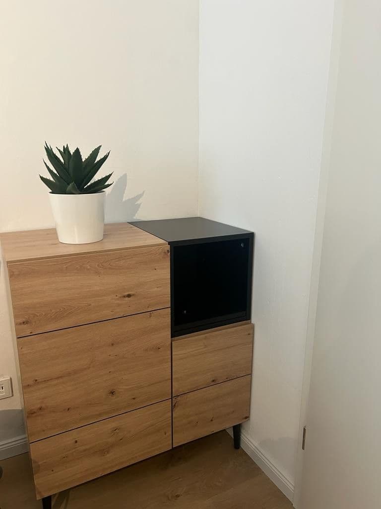 Pronájem bytu 1+1 42 m², Köln, Severní Porýní-Vestfálsko Pronájem bytu 1+1 42 m², Köln, Severní Porýní-Vestfálsko