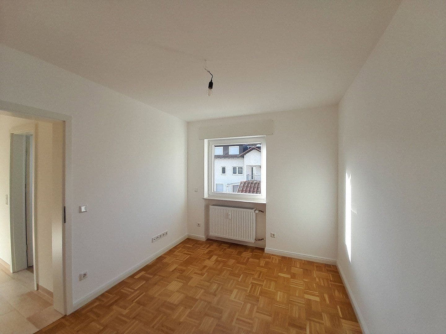 Pronájem bytu 3+1 76 m², Pfarrer-Dorn-Straße 25, Mainz, Porýní-Falc Pronájem bytu 3+1 76 m², Pfarrer-Dorn-Straße 25, Mainz, Porýní-Falc