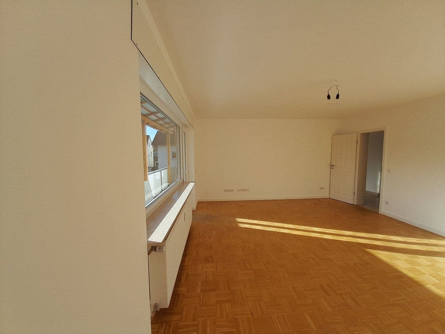 Pronájem bytu 3+1 76 m², Pfarrer-Dorn-Straße 25, Mainz, Porýní-Falc Pronájem bytu 3+1 76 m², Pfarrer-Dorn-Straße 25, Mainz, Porýní-Falc