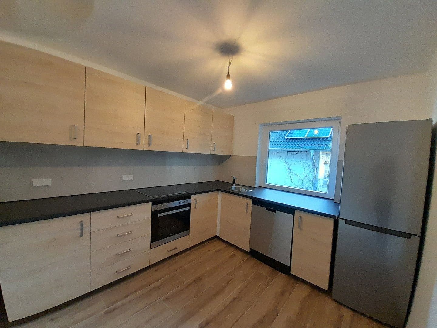 Pronájem bytu 3+1 76 m², Pfarrer-Dorn-Straße 25, Mainz, Porýní-Falc Pronájem bytu 3+1 76 m², Pfarrer-Dorn-Straße 25, Mainz, Porýní-Falc