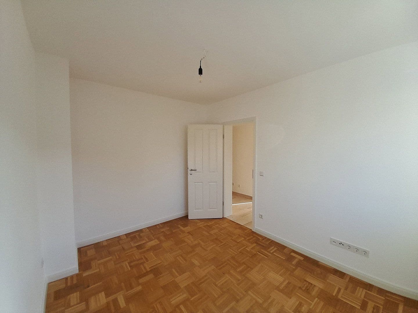 Pronájem bytu 3+1 76 m², Pfarrer-Dorn-Straße 25, Mainz, Porýní-Falc Pronájem bytu 3+1 76 m², Pfarrer-Dorn-Straße 25, Mainz, Porýní-Falc