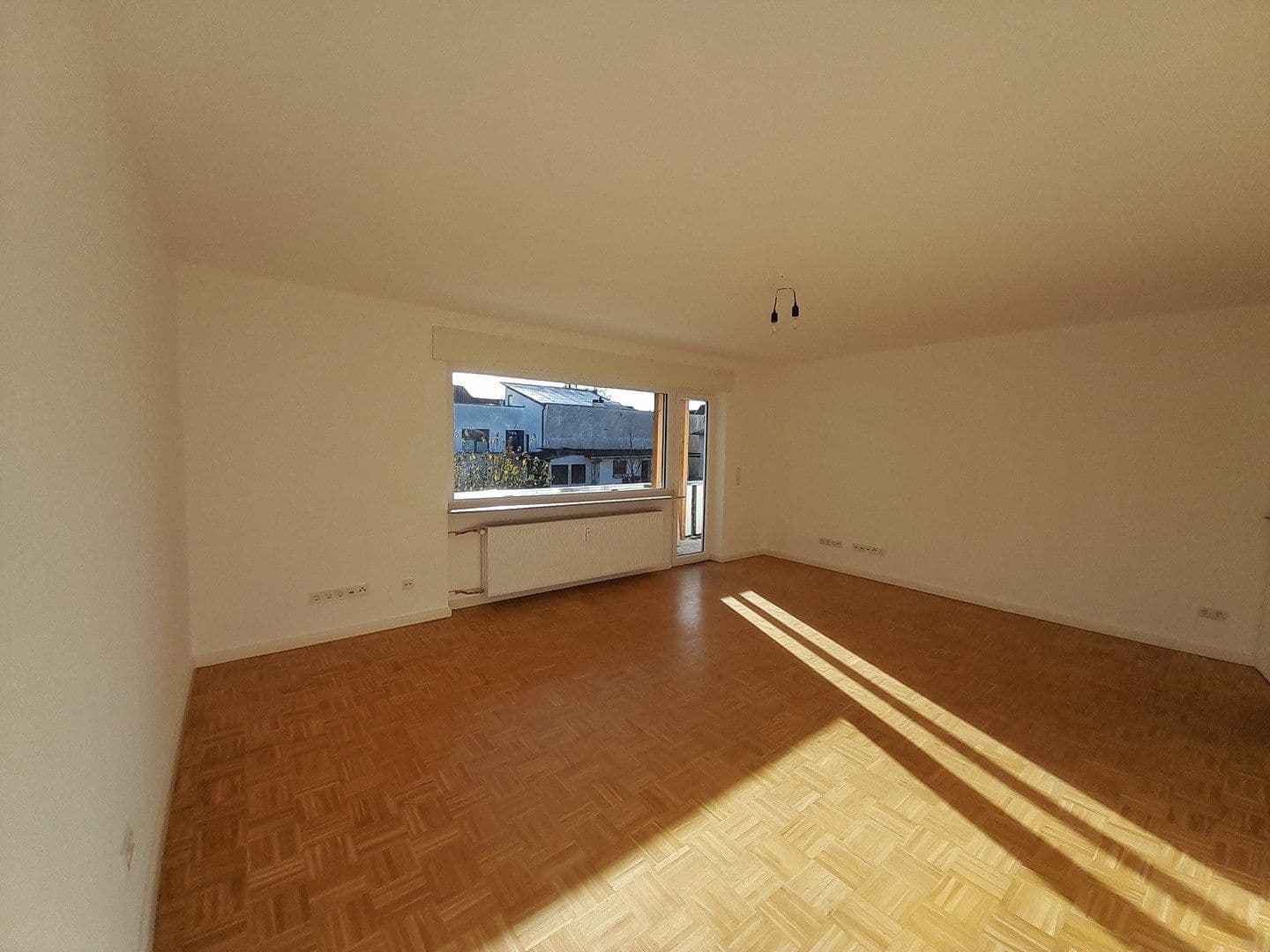 Pronájem bytu 3+1 76 m², Pfarrer-Dorn-Straße 25, Mainz, Porýní-Falc Pronájem bytu 3+1 76 m², Pfarrer-Dorn-Straße 25, Mainz, Porýní-Falc