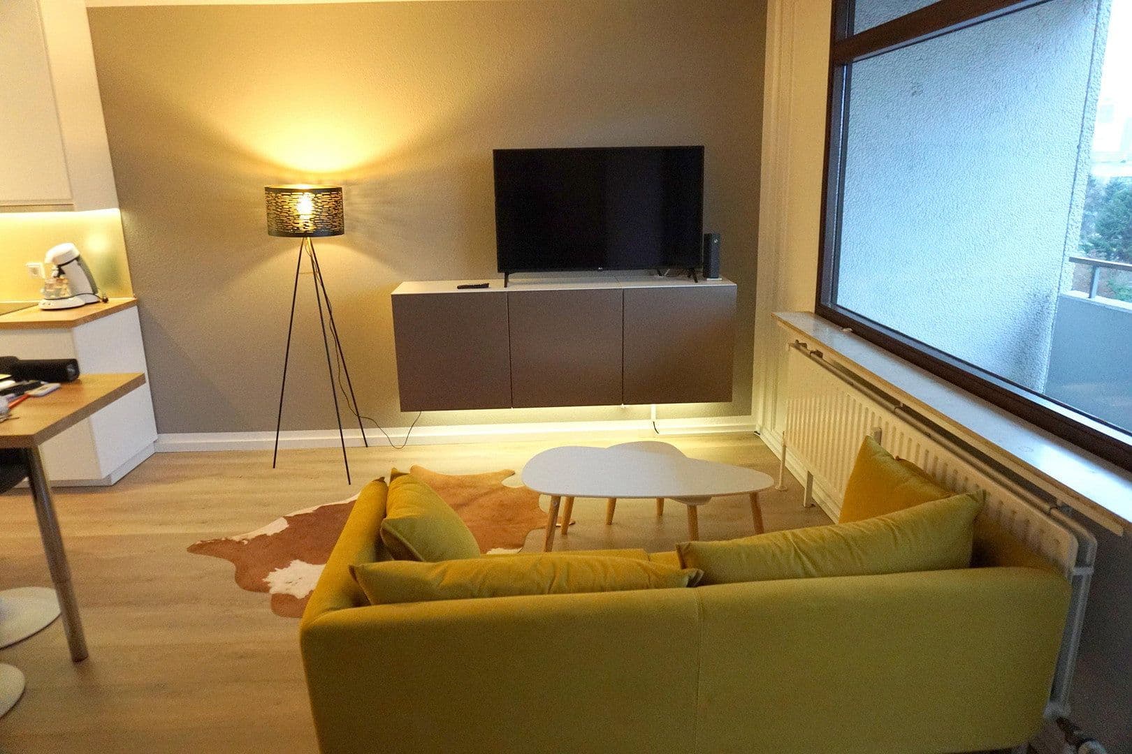 Pronájem bytu 1+1 37 m², Im Mainfeld 42, Frankfurt, Hessen Pronájem bytu 1+1 37 m², Im Mainfeld 42, Frankfurt, Hessen