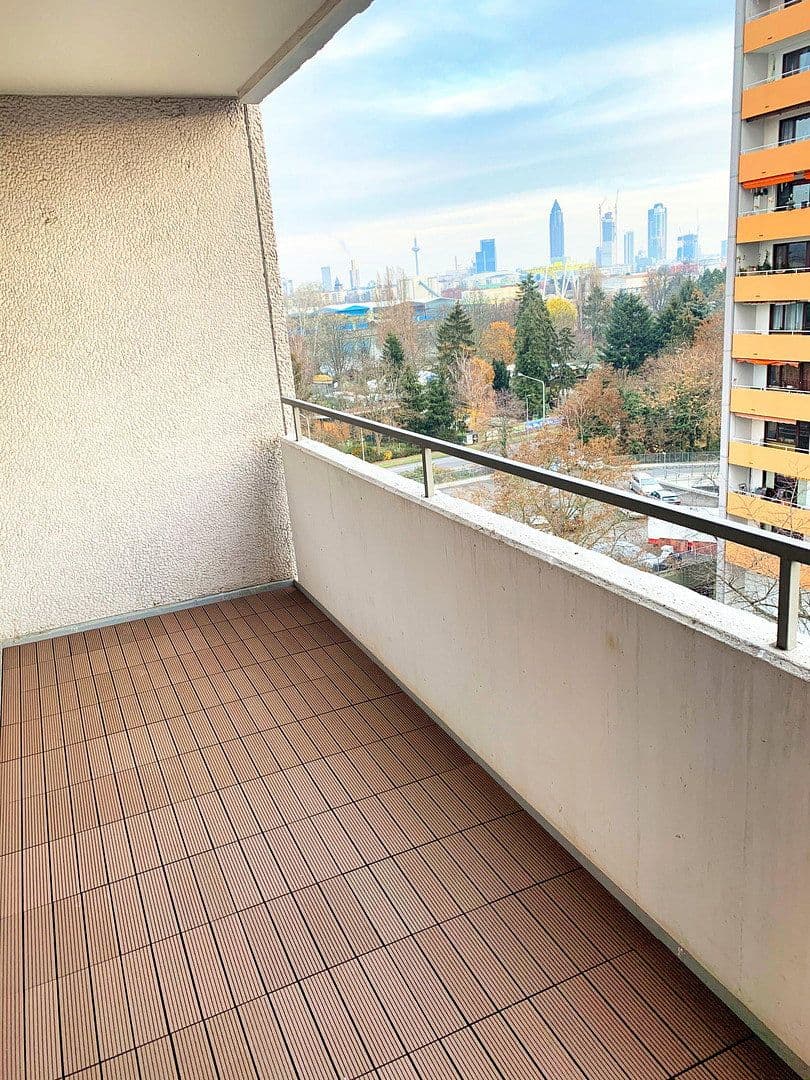 Pronájem bytu 1+1 37 m², Im Mainfeld 42, Frankfurt, Hessen Pronájem bytu 1+1 37 m², Im Mainfeld 42, Frankfurt, Hessen