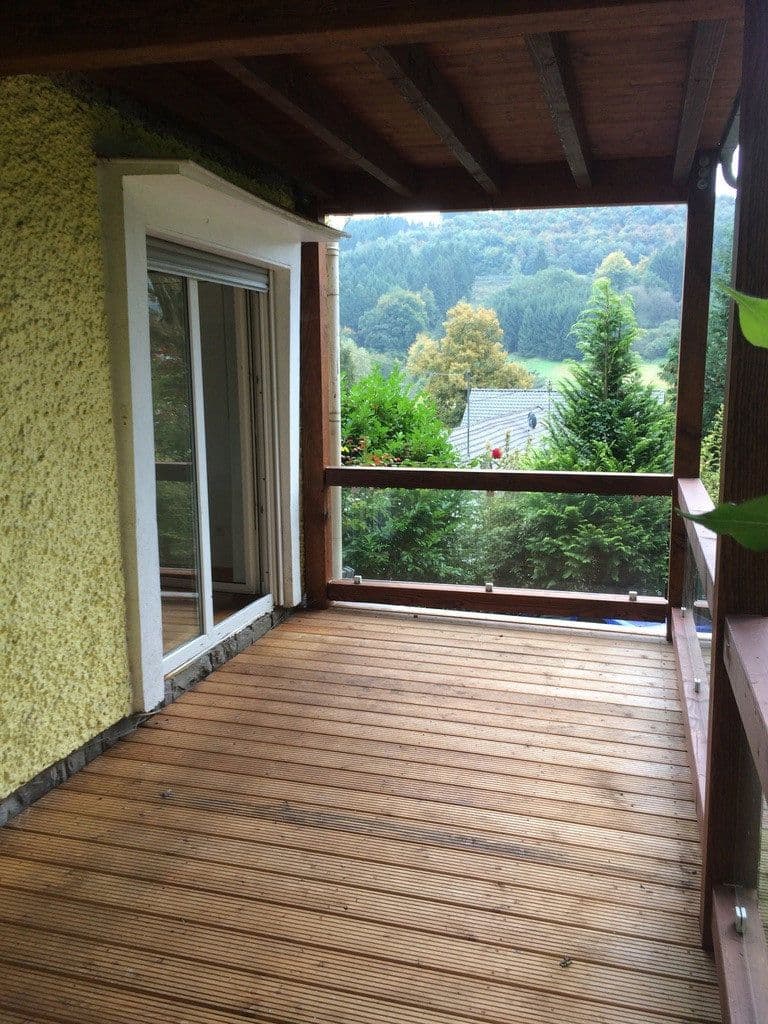 Pronájem bytu 2+1 74 m², Kapellenweg 8, Engelskirchen, Severní Porýní-Vestfálsko Pronájem bytu 2+1 74 m², Kapellenweg 8, Engelskirchen, Severní Porýní-Vestfálsko