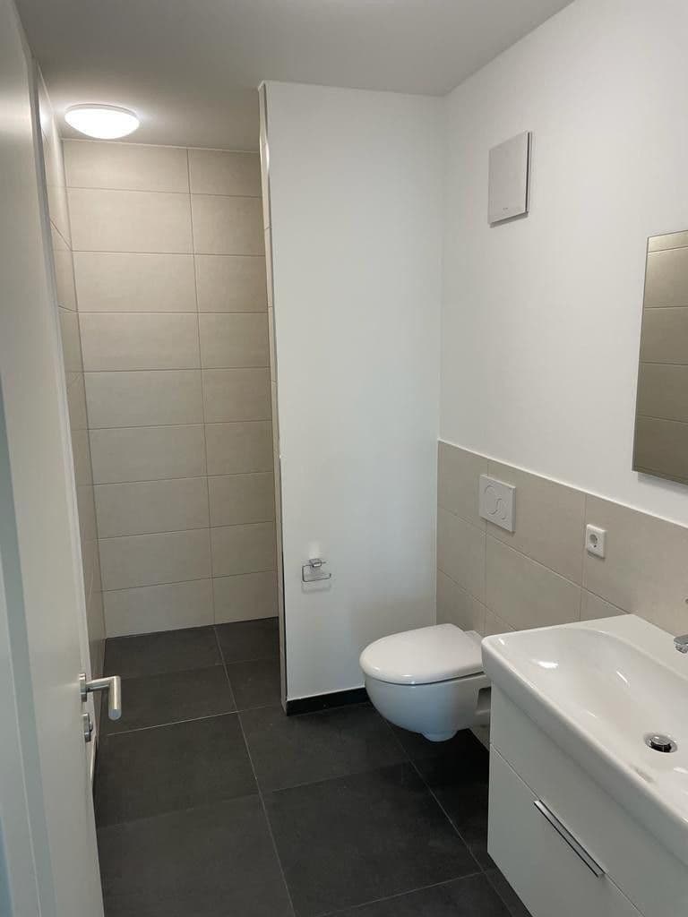 Pronájem bytu 2+1 83 m², Frankfurt am Main, Hessen Pronájem bytu 2+1 83 m², Frankfurt am Main, Hessen