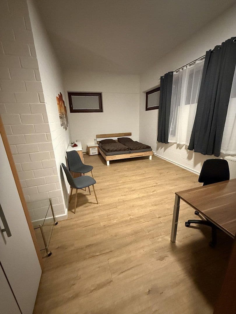 Pronájem bytu 3+1 78 m², Schwerin, Mecklenburg-Vorpommern Pronájem bytu 3+1 78 m², Schwerin, Mecklenburg-Vorpommern