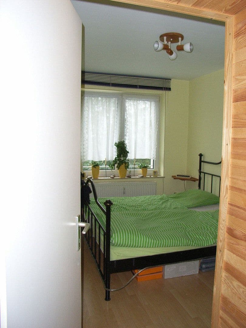 Pronájem bytu 3+1 82 m², Weinberg 34, Wuppertal, Severní Porýní-Vestfálsko Pronájem bytu 3+1 82 m², Weinberg 34, Wuppertal, Severní Porýní-Vestfálsko