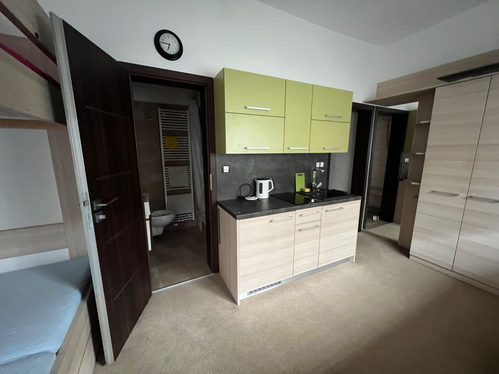 Pronájem bytu 1+kk 30 m², Pec pod Sněžkou, Královéhradecký kraj Pronájem bytu 1+kk 30 m², Pec pod Sněžkou, Královéhradecký kraj