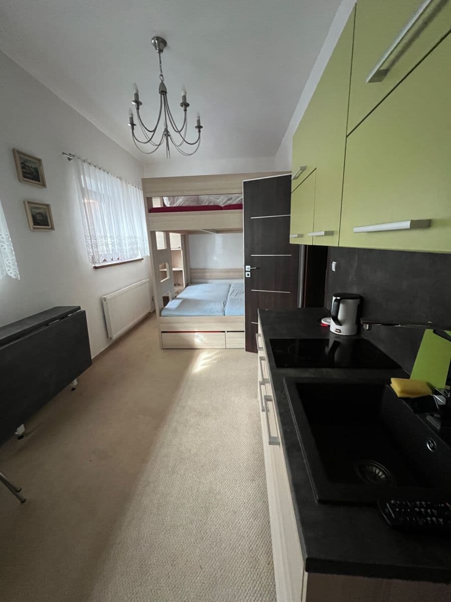 Pronájem bytu 1+kk 30 m², Pec pod Sněžkou, Královéhradecký kraj Pronájem bytu 1+kk 30 m², Pec pod Sněžkou, Královéhradecký kraj