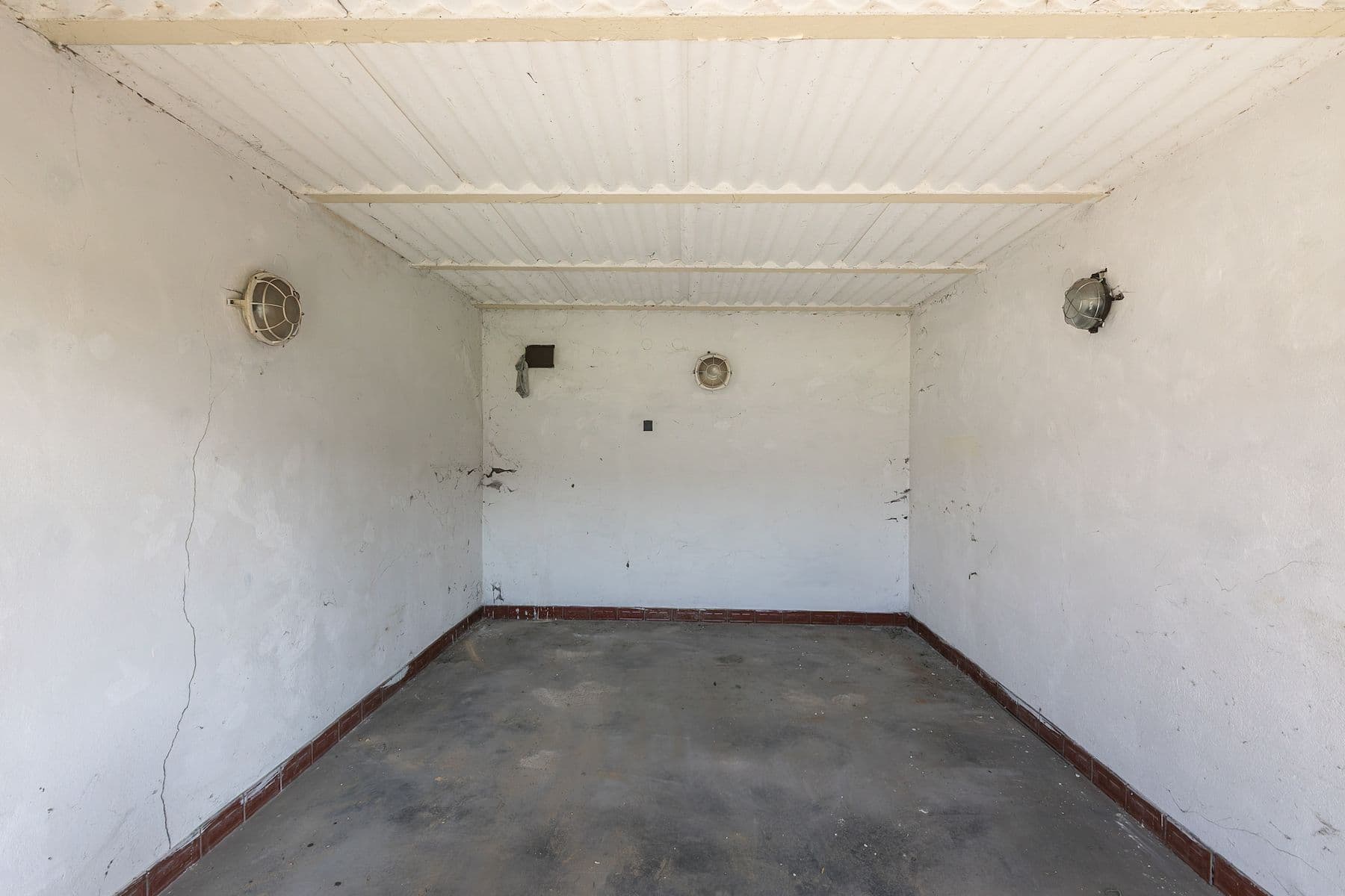 Prodej garáže 22 m², Sadská, Středočeský kraj Prodej garáže 22 m², Sadská, Středočeský kraj