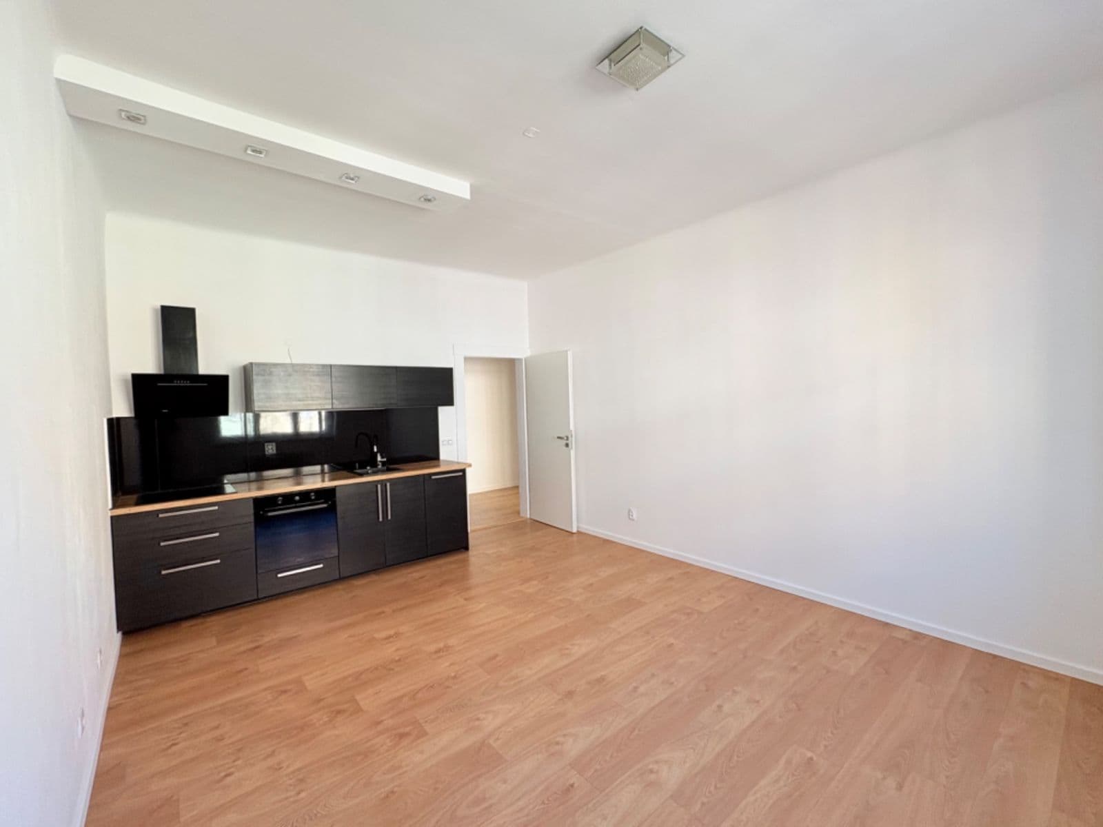 Pronájem bytu 2+kk 56 m², Zelená, Praha, Praha Pronájem bytu 2+kk 56 m², Zelená, Praha, Praha
