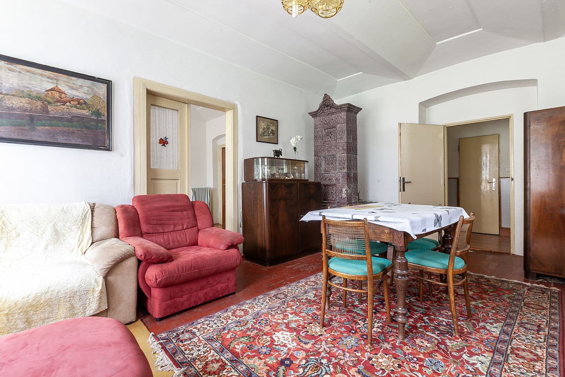 Prodej domu 147 m², pozemek 6.131 m², Dolní Kralovice, Středočeský kraj Prodej domu 147 m², pozemek 6.131 m², Dolní Kralovice, Středočeský kraj