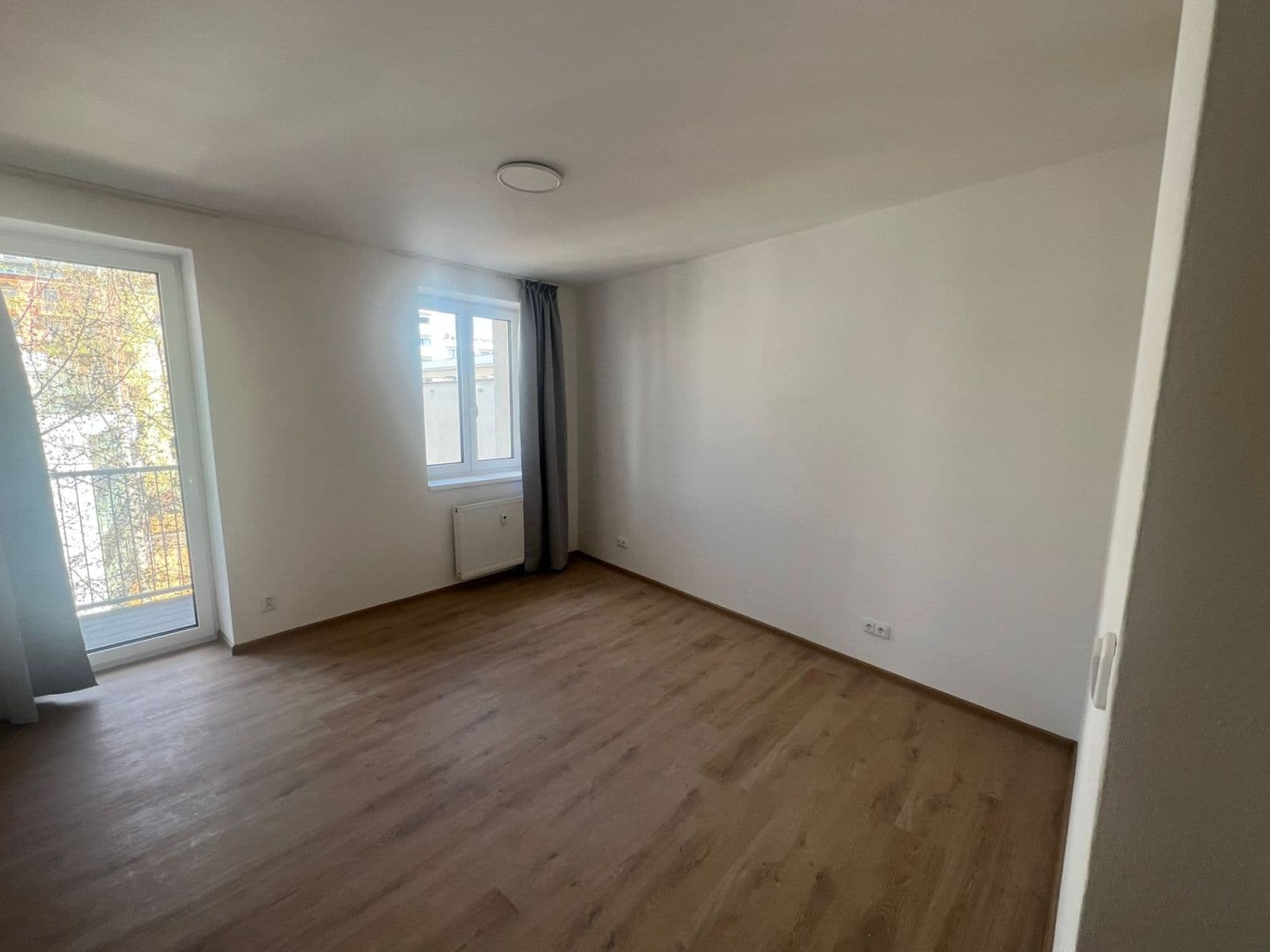 Pronájem bytu 2+kk 46 m², Bratislavská, Brno, Jihomoravský kraj Pronájem bytu 2+kk 46 m², Bratislavská, Brno, Jihomoravský kraj