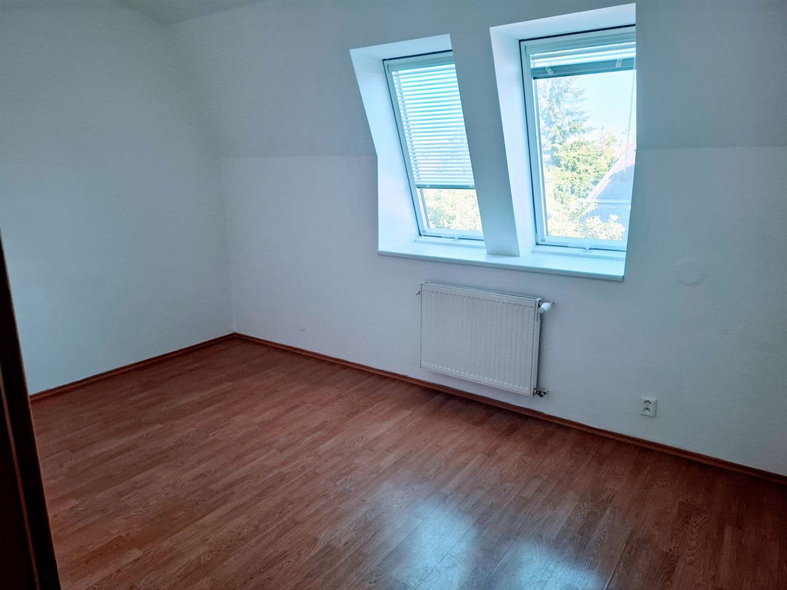 Pronájem bytu 4+1 129 m², Medkova, Praha, Praha Pronájem bytu 4+1 129 m², Medkova, Praha, Praha