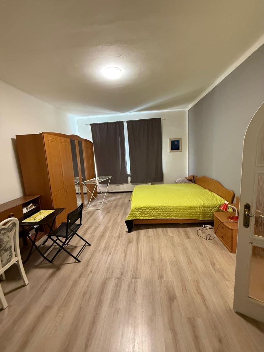 Pronájem bytu 2+1 95 m², Mostecká, Teplice, Ústecký kraj Pronájem bytu 2+1 95 m², Mostecká, Teplice, Ústecký kraj