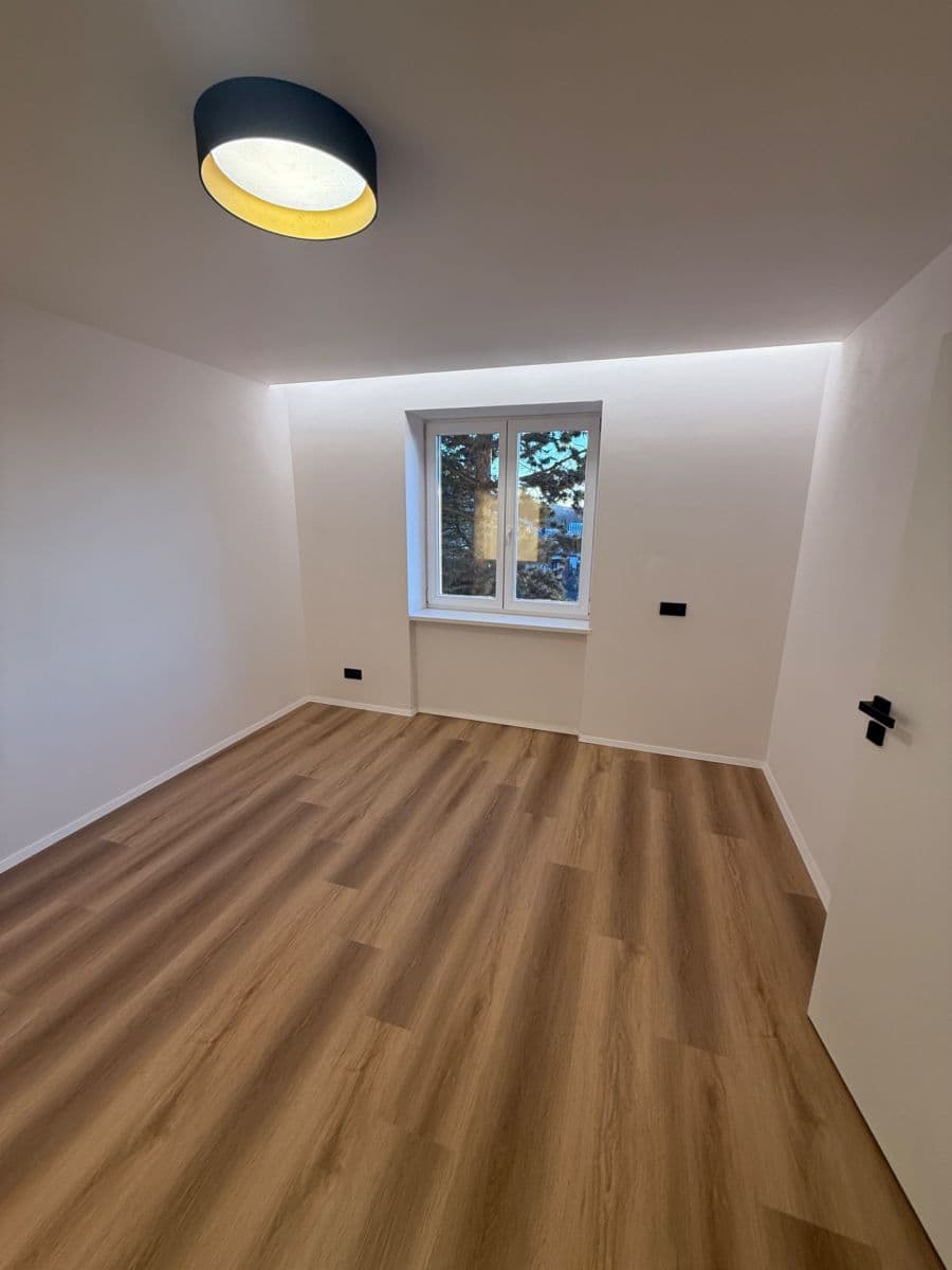 Prodej bytu 3+1 55 m², Havlíčkova, Valašské Meziříčí, Zlínský kraj Prodej bytu 3+1 55 m², Havlíčkova, Valašské Meziříčí, Zlínský kraj