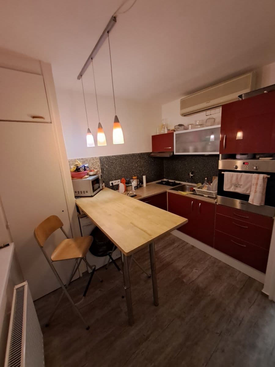 Pronájem bytu 1+1 33 m², Štouračova, Brno, Jihomoravský kraj Pronájem bytu 1+1 33 m², Štouračova, Brno, Jihomoravský kraj