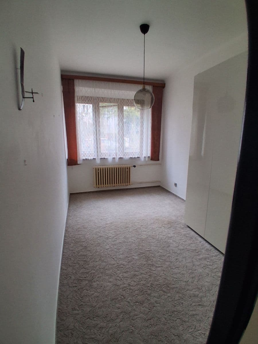 Pronájem bytu 2+1 40 m², 5. května, Říčany, Středočeský kraj Pronájem bytu 2+1 40 m², 5. května, Říčany, Středočeský kraj