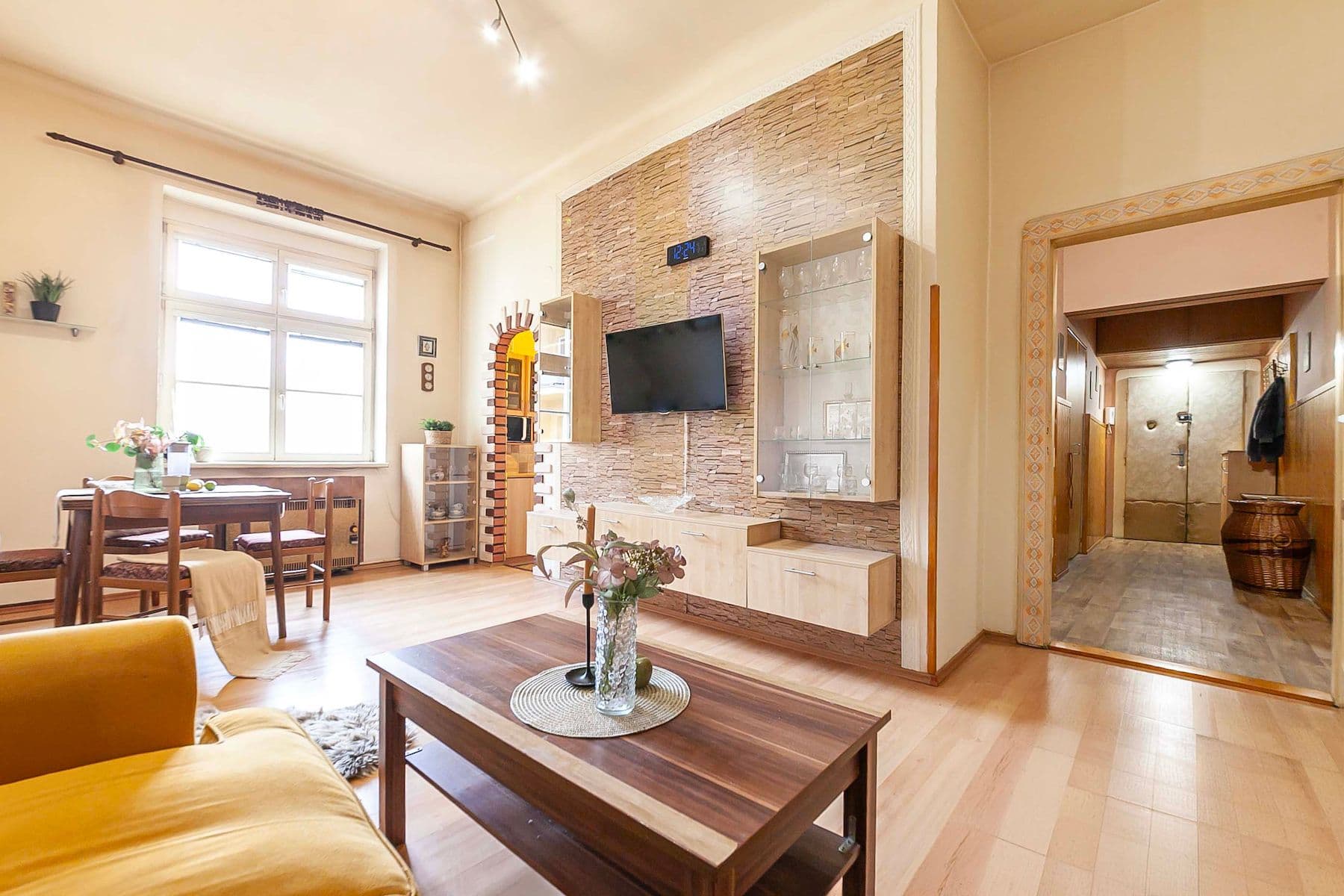 Prodej bytu 2+kk 58 m², V Háji, Praha, Praha Prodej bytu 2+kk 58 m², V Háji, Praha, Praha