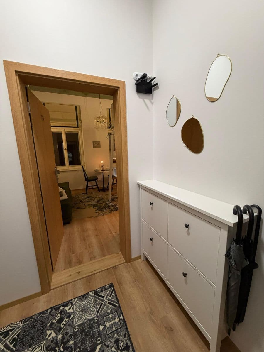 Prodej bytu 1+kk 18 m², Sokolská, Praha, Praha Prodej bytu 1+kk 18 m², Sokolská, Praha, Praha