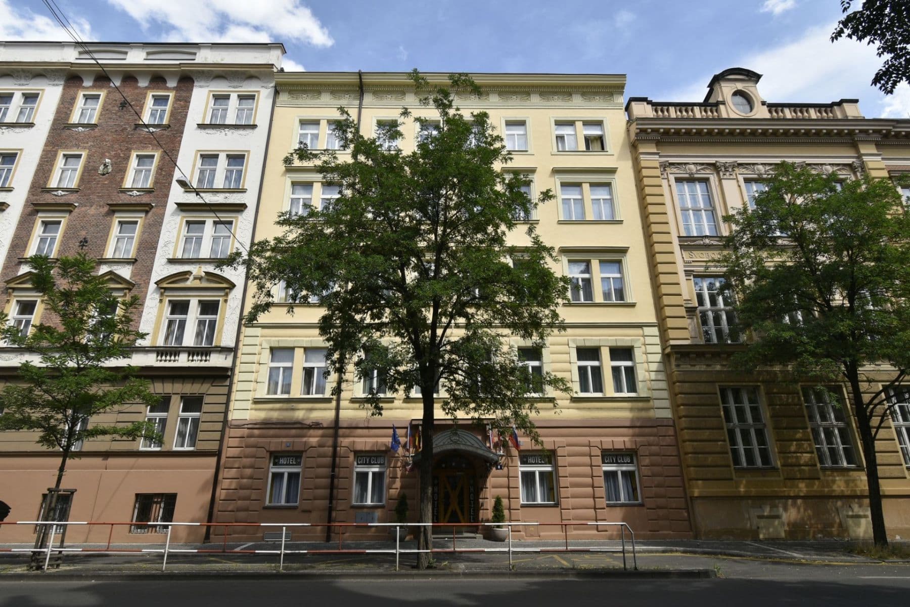 Prodej bytu 1+kk 18 m², Sokolská, Praha, Praha Prodej bytu 1+kk 18 m², Sokolská, Praha, Praha