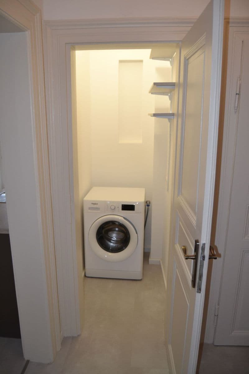 Pronájem bytu 2+1 70 m², Korunovační, Praha, Praha Pronájem bytu 2+1 70 m², Korunovační, Praha, Praha