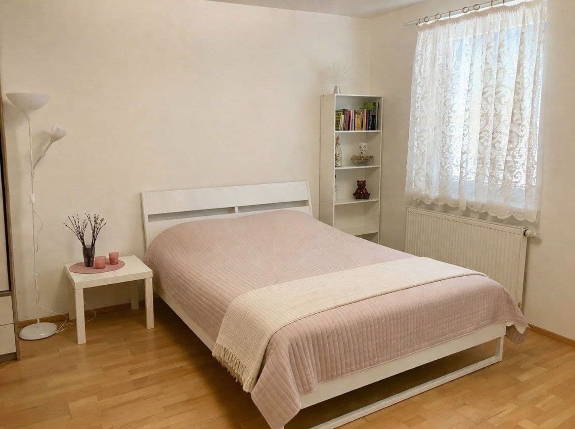 Pronájem bytu 1+kk 31 m², Kovanecká, Praha, Praha Pronájem bytu 1+kk 31 m², Kovanecká, Praha, Praha