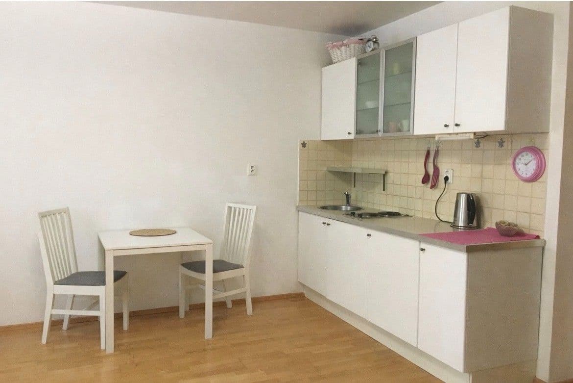 Pronájem bytu 1+kk 31 m², Kovanecká, Praha, Praha Pronájem bytu 1+kk 31 m², Kovanecká, Praha, Praha