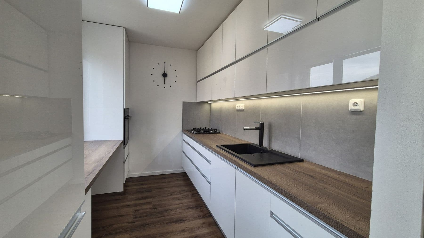 Pronájem bytu 3+1 75 m², Ramešova, Brno, Jihomoravský kraj Pronájem bytu 3+1 75 m², Ramešova, Brno, Jihomoravský kraj