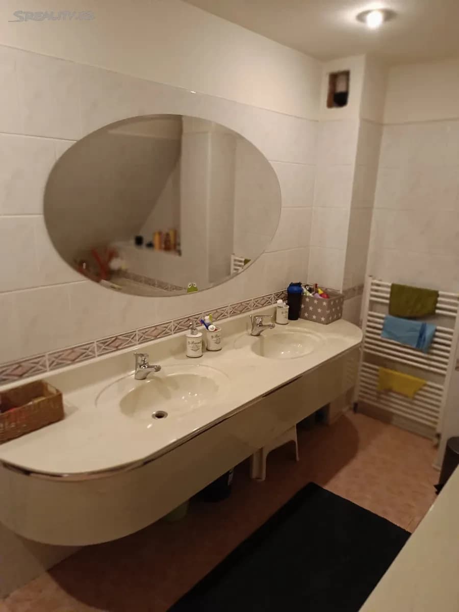 Prodej domu 396 m², pozemek 660 m², Karla Čapka, Chomutov, Ústecký kraj Prodej domu 396 m², pozemek 660 m², Karla Čapka, Chomutov, Ústecký kraj