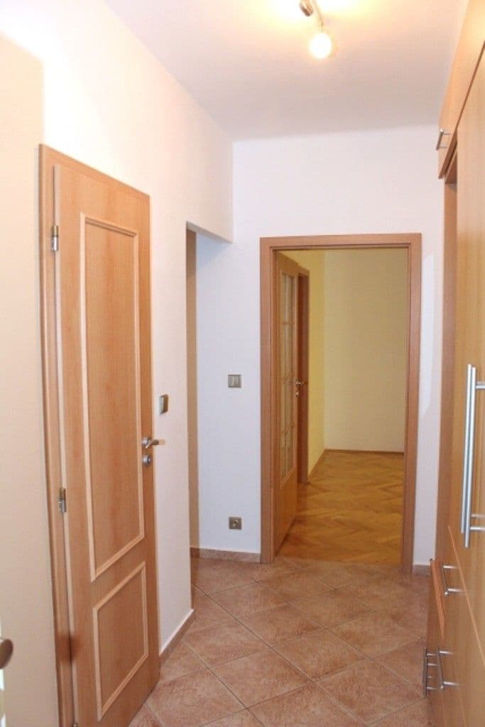 Pronájem bytu 2+1 54 m², Blatenská, Plzeň, Plzeňský kraj Pronájem bytu 2+1 54 m², Blatenská, Plzeň, Plzeňský kraj