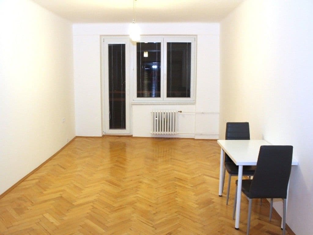 Pronájem bytu 2+1 54 m², Blatenská, Plzeň, Plzeňský kraj Pronájem bytu 2+1 54 m², Blatenská, Plzeň, Plzeňský kraj