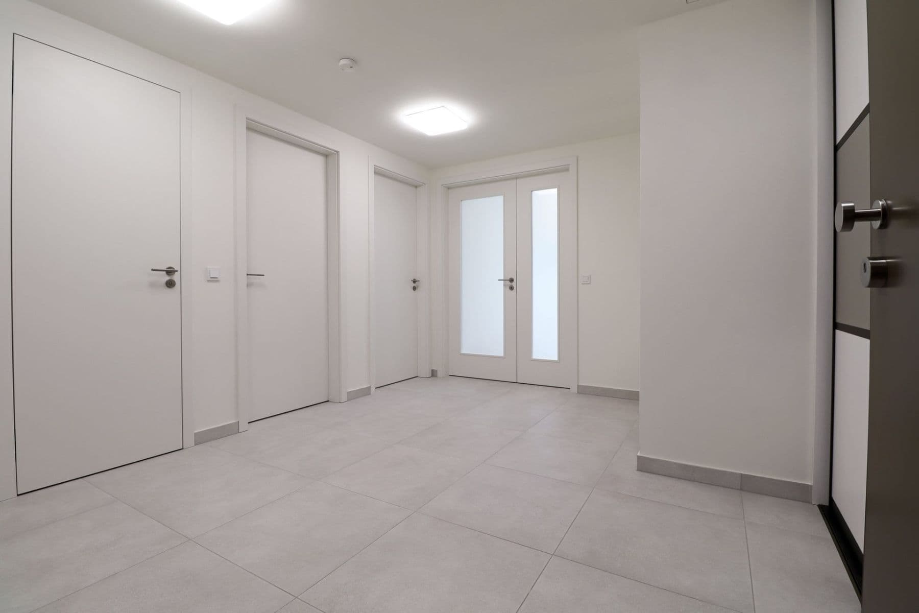 Pronájem bytu 3+kk 87 m², K Červenému vrchu, Praha, Praha Pronájem bytu 3+kk 87 m², K Červenému vrchu, Praha, Praha