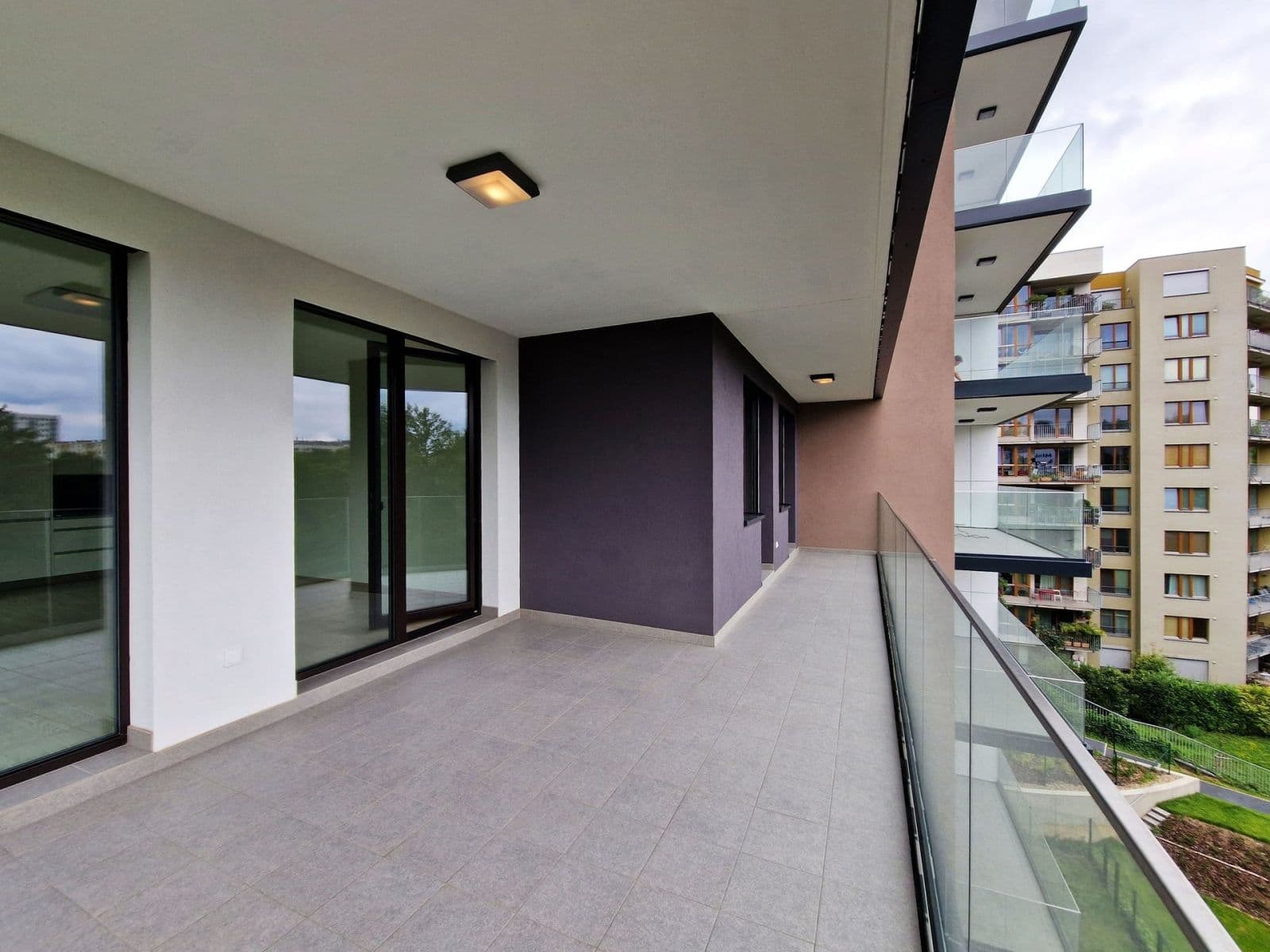 Pronájem bytu 3+kk 87 m², K Červenému vrchu, Praha, Praha Pronájem bytu 3+kk 87 m², K Červenému vrchu, Praha, Praha