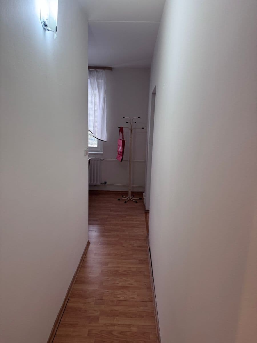 Pronájem bytu 2+1 67 m², Mirotická, Praha, Praha Pronájem bytu 2+1 67 m², Mirotická, Praha, Praha