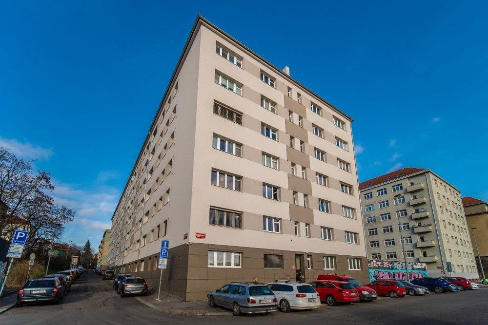 Pronájem bytu 2+kk 53 m², Vladivostocká, Praha, Praha Pronájem bytu 2+kk 53 m², Vladivostocká, Praha, Praha