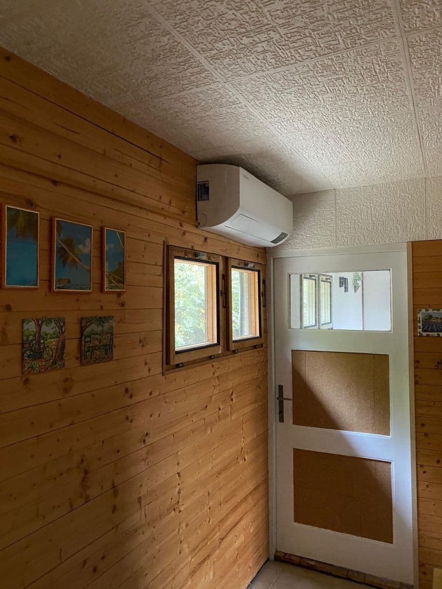Prodej chaty, chalupy 48 m², pozemek 1.156 m², V Podskalí, Zadní Třebaň, Středočeský kraj Prodej chaty, chalupy 48 m², pozemek 1.156 m², V Podskalí, Zadní Třebaň, Středočeský kraj